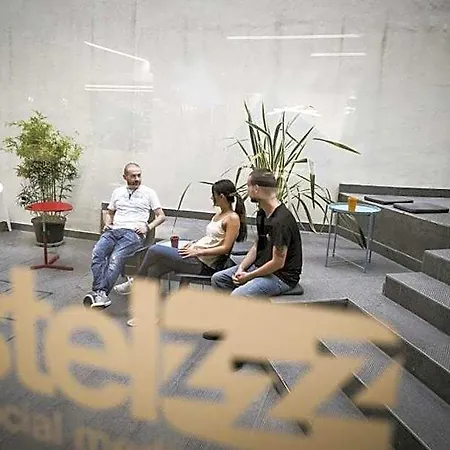 Ostelzzz * Milan
