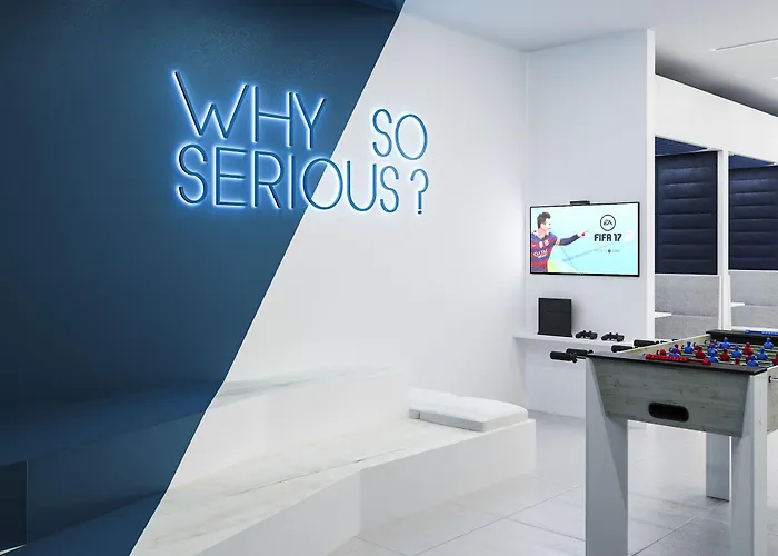 Hostel Ostelzzz Milánó