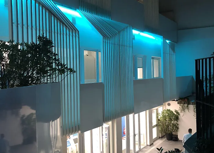 Ostelzzz Hostel Milánó